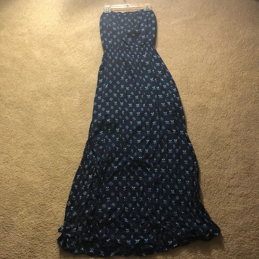 Navy blue patterned maxi strapless dress